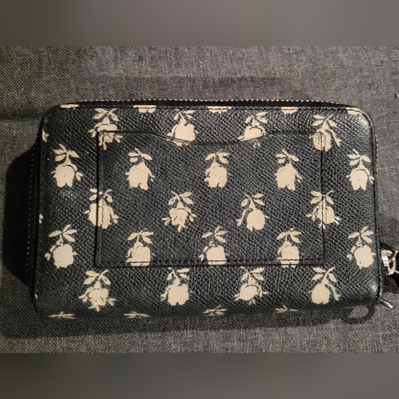 Pebbled leather coach wallet - Picture 3 of 3